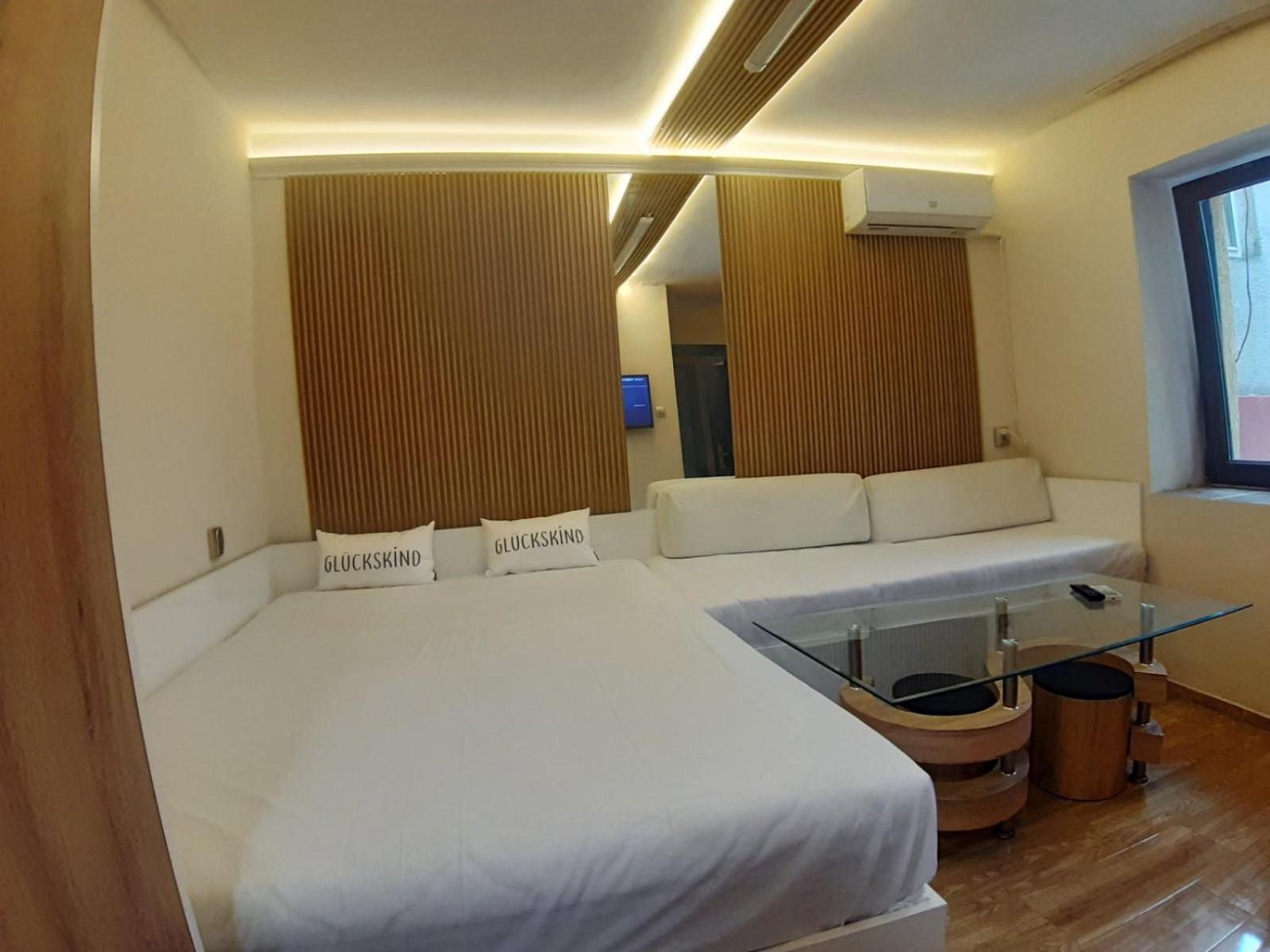 Apartment Tina Varna Buitenkant foto